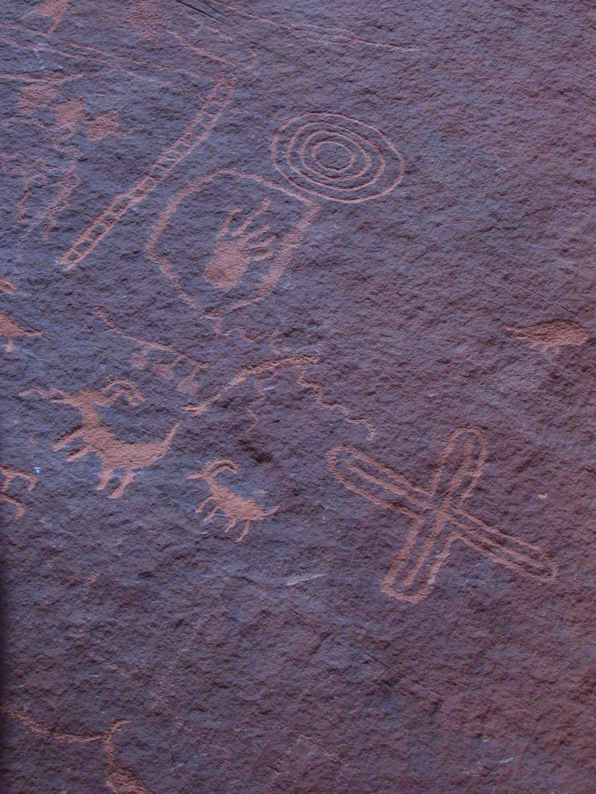 Valley_of_Fire_Petroglyphs2.jpg