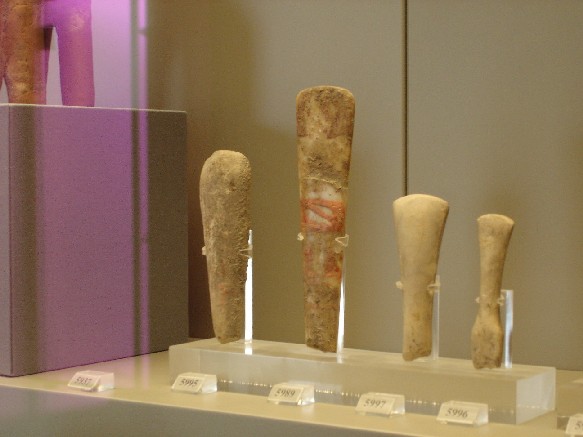 marble_acrolithic_figurine_heads